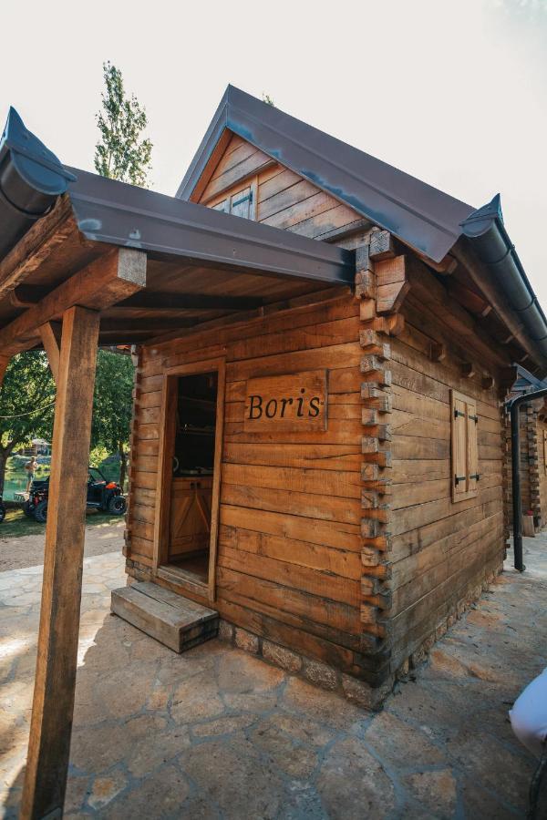 River Huts Zrmanja Obrovac Εξωτερικό φωτογραφία