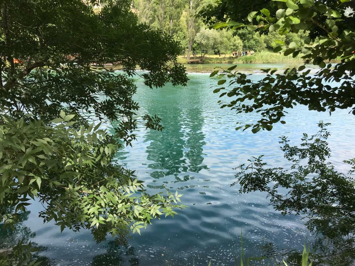 River Huts Zrmanja Obrovac Εξωτερικό φωτογραφία