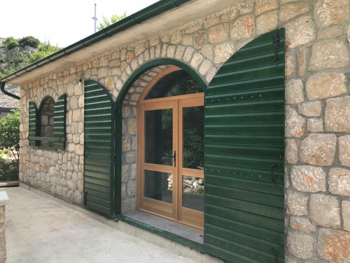 River Huts Zrmanja Obrovac Εξωτερικό φωτογραφία